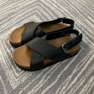 Urban outfitters crossover sandals